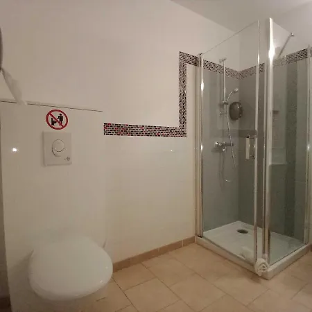 Astoria 2* Carcasona