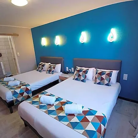 Astoria Hotel 2*