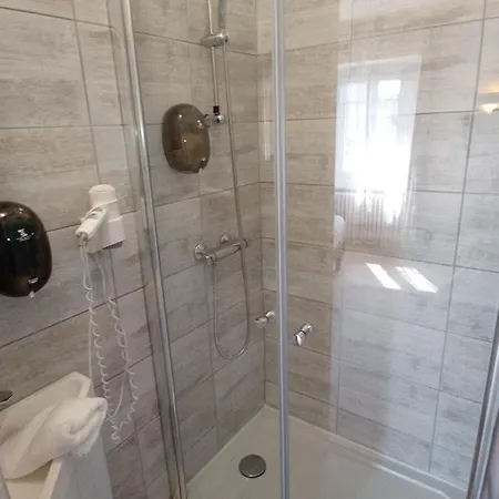 Hotell Astoria Carcassonne